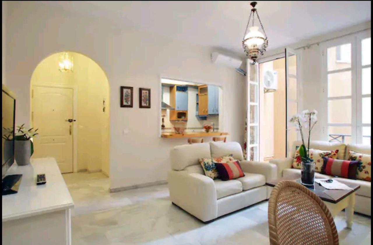 Apartamento Alcazaba Malaga Bagian luar foto